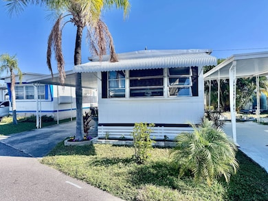 770 32nd Ave S unit 611, Saint Petersburg, FL 33705 - photo 2