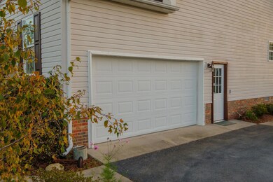 203 Graydon St, Shelbyville, TN 37160 - photo 4