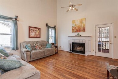 16 Sweetbriar Ct, Asheville, NC 28803 - photo 7