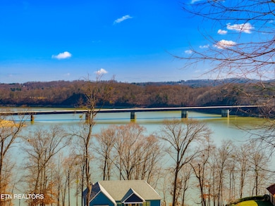 008-2480StarboardCrestRoad-Morristown-TN