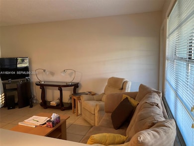 5300 Washington St unit N117, Hollywood, FL 33021 - photo 3
