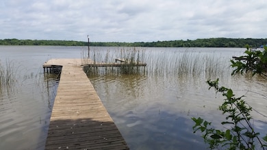 7472 Love Cir, Fort Worth, TX 76135 - photo 6