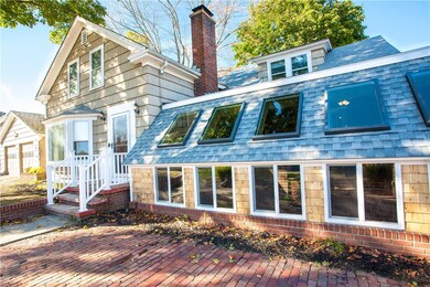 10 Brayton St, West Warwick, RI 02893 - photo 2