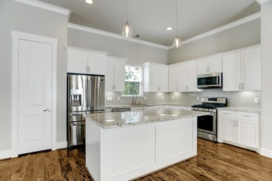 839 Fisher St unit D, Houston, TX 77018 - photo 5