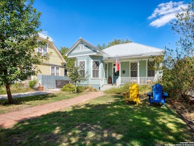 211 St Devine, San Antonio, TX 78210 - photo 3