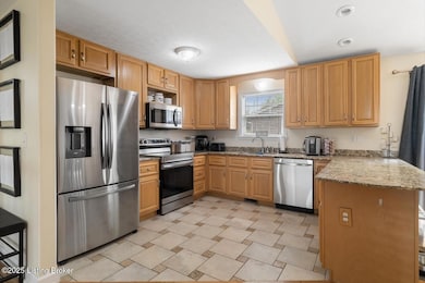 1421 W Elm Rd - 13