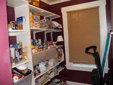 Other. Walk-in Pantry