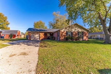 1606 Robin Ln, Mount Vernon, IN 47620 - photo 2