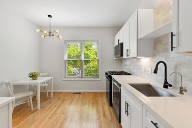 29 Grove Ln unit 29, Burlington, MA 01803 - photo 3