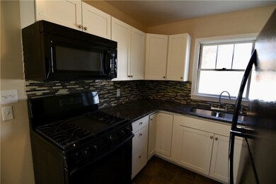 960 Diamond Hill Rd, Woonsocket, RI 02895 - photo 6