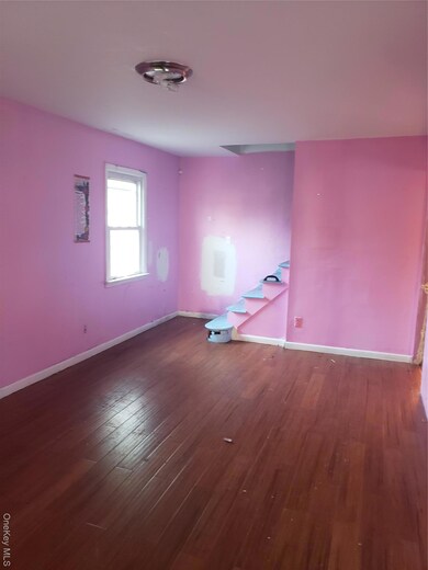 77 Virginia Ave, Hempstead, NY 11550 - photo 4