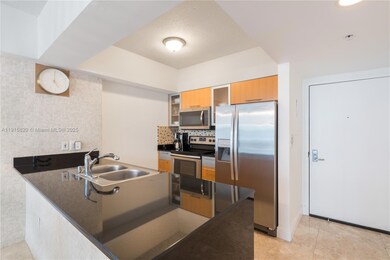 1750 N Bayshore Dr unit 3409, Miami, FL 33132 - photo 2