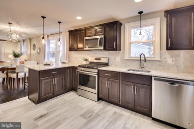 6911 Moyer Ave, Parkville, MD 21234 - photo 4