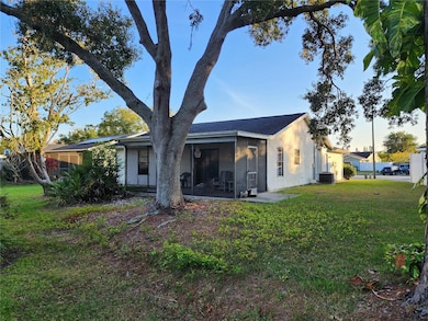 1206 Sawgrass Ct, Oldsmar, FL 34677 - photo 2