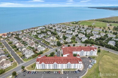 Shore Gate Village Grand Condominium unit 427, South Amboy, NJ 08879 - photo 7