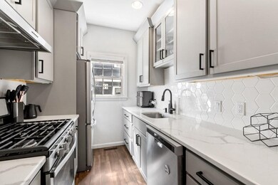 37 Middle St unit 1, Boston, MA 02127 - photo 2