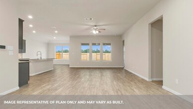 31407 Raleigh Creek Dr, Tomball, TX 77375 - photo 6