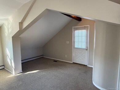 160 Laurel Ave unit Upper in Back Buildi, Northport, NY 11768 - photo 3