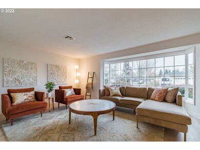 1455 Flintridge Ave, Eugene, OR 97401 - photo 5