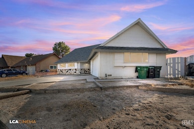 717 Kevin Ct, Ridgecrest, CA 93555 - photo 2