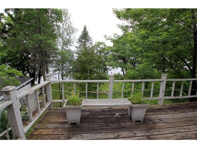 5 - Deck