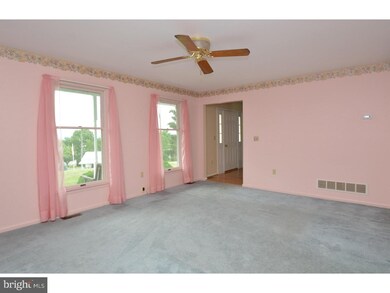 217 Christmas Ave, Bath, PA 18014 - photo 3