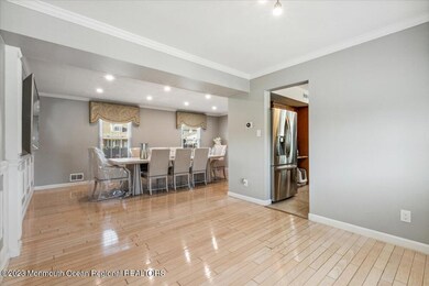07-24 Honeysuckle Way, Howell, NJ-105