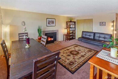 20161 Vikings Crest Loop NE unit 5-206, Poulsbo, WA 98370 - photo 6