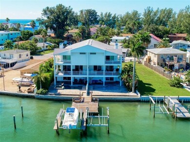 8341 Bayshore Dr, Treasure Island, FL 33706 - photo 3