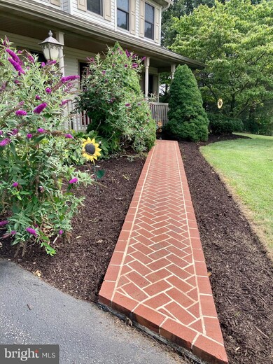 472 Mcculloch Rd, Shippensburg, PA 17257 - photo 2