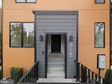 818 N Edgewood St, Arlington, VA 22201 - photo 5