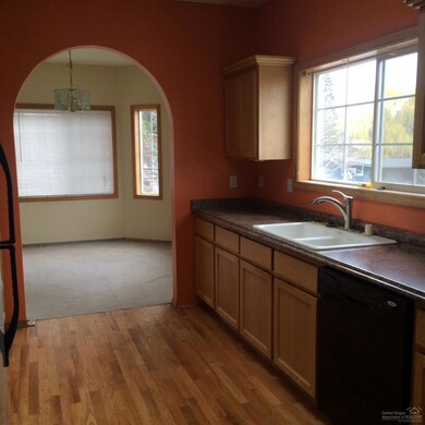 1657 NE Meerkat Ave, Bend, OR 97701 - photo 7