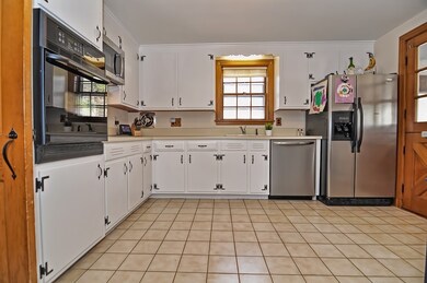 985 High St, Westwood, MA 02090 - photo 6