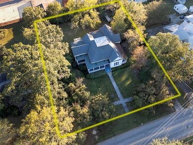 321 W Barbour St, Eufaula, AL 36027 - photo 2