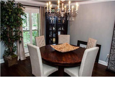 Dining room.