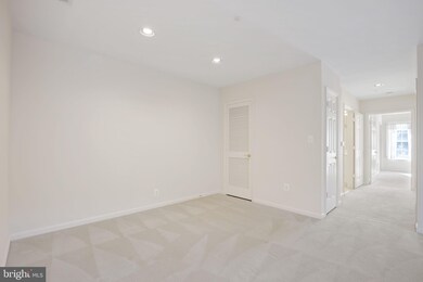 641 Straffan Dr unit 304, Lutherville Timonium, MD 21093 - photo 7