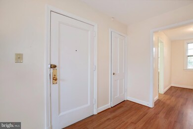 2712 Ordway St NW unit 4, Washington, DC 20008 - photo 6