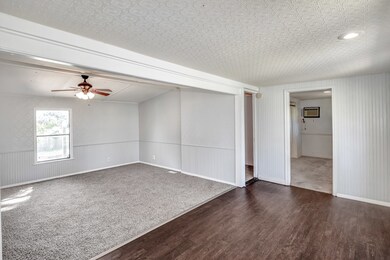 28222 Summer Ln, Pinehurst, TX 77362 - photo 6