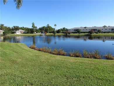 620 E Lake Jasmine Cir unit 102, Vero Beach, FL 32962 - photo 5