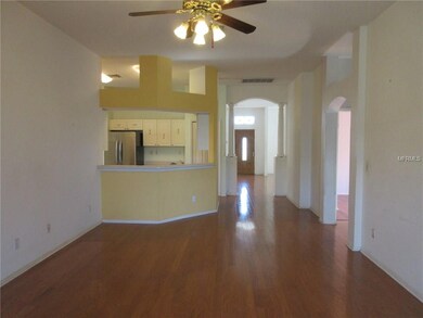 521 Cypress View Dr, Oldsmar, FL 34677 - photo 2