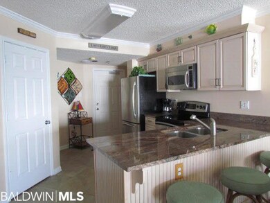 Nice size kitchen with custom cabinetry, beautiful