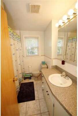 27 Melvin Rd, Arlington, MA 02474 - photo 4