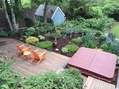 4 Maple Ct, Provincetown, MA 02657 - photo 2