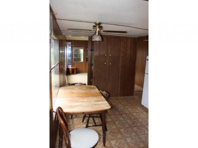 74 Glen St, Brattleboro, VT 05301 - photo 5