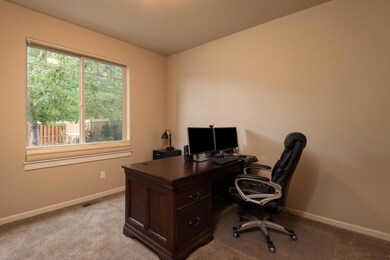 20532 Jacklight Ln, Bend, OR 97702 - photo 4