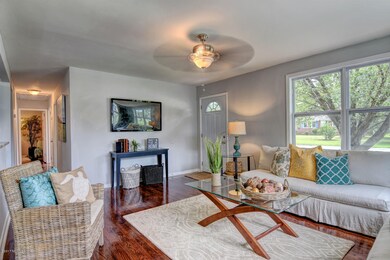 813 Barn St, Jacksonville, NC 28540 - photo 4