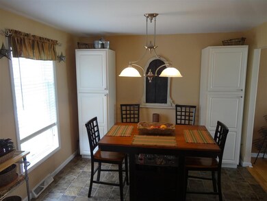 184 Droms Rd, Schenectady, NY 12302 - photo 7