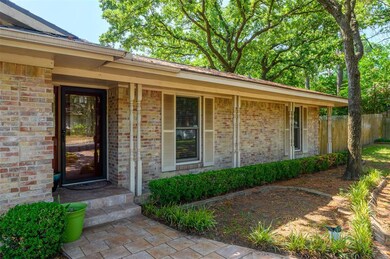 1801 Woodbrook St, Denton, TX 76205 - photo 4