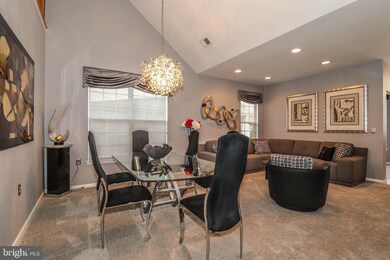 35 Honey Flower Dr, Trenton, NJ 08620 - photo 5