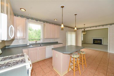 1996 Autumn Ridge Rd, Macungie, PA 18062 - photo 6
